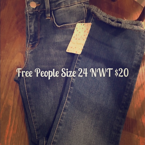 Free People Jeans NWT - Picture 1 of 3